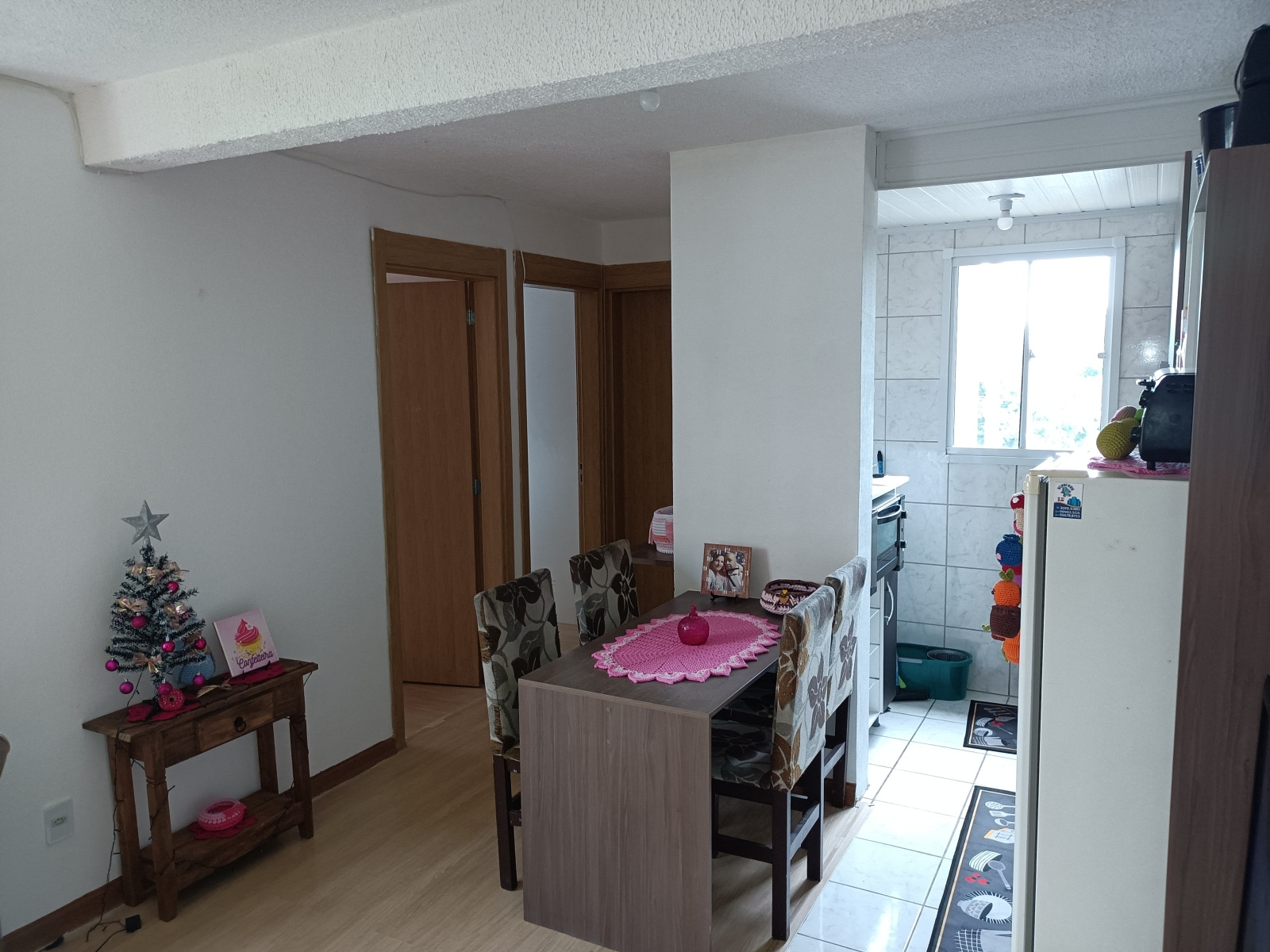 Apartamento à venda com 2 quartos, 42m² - Foto 2