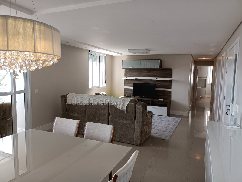 Apartamento à venda com 3 quartos, 142m² - Foto 6