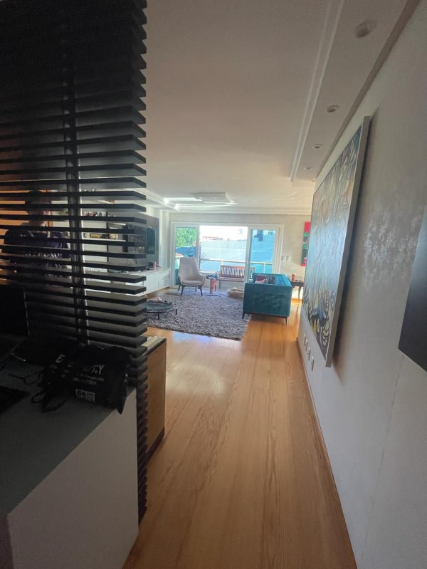 Apartamento à venda com 3 quartos, 191m² - Foto 17