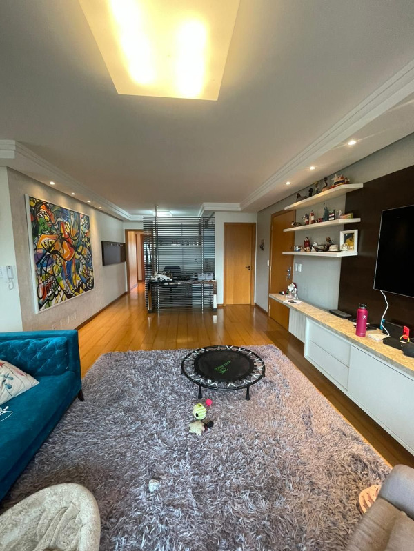 Apartamento à venda com 3 quartos, 191m² - Foto 19