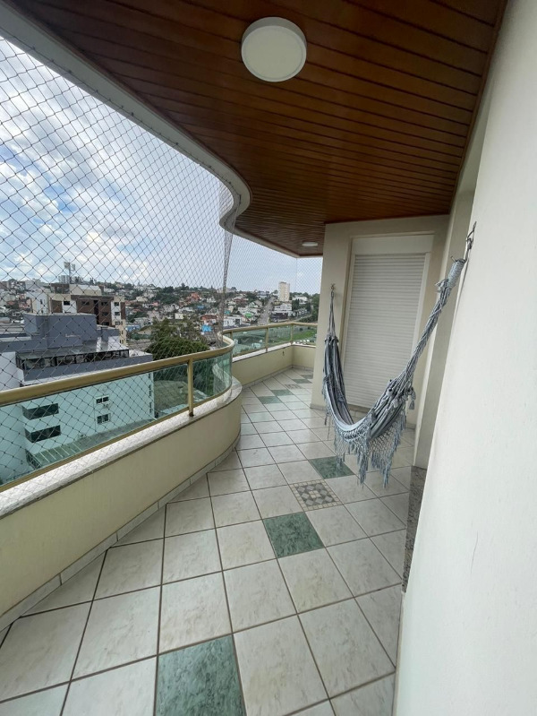 Apartamento à venda com 3 quartos, 191m² - Foto 18