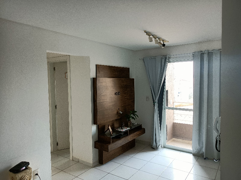 Apartamento à venda com 2 quartos, 50m² - Foto 2