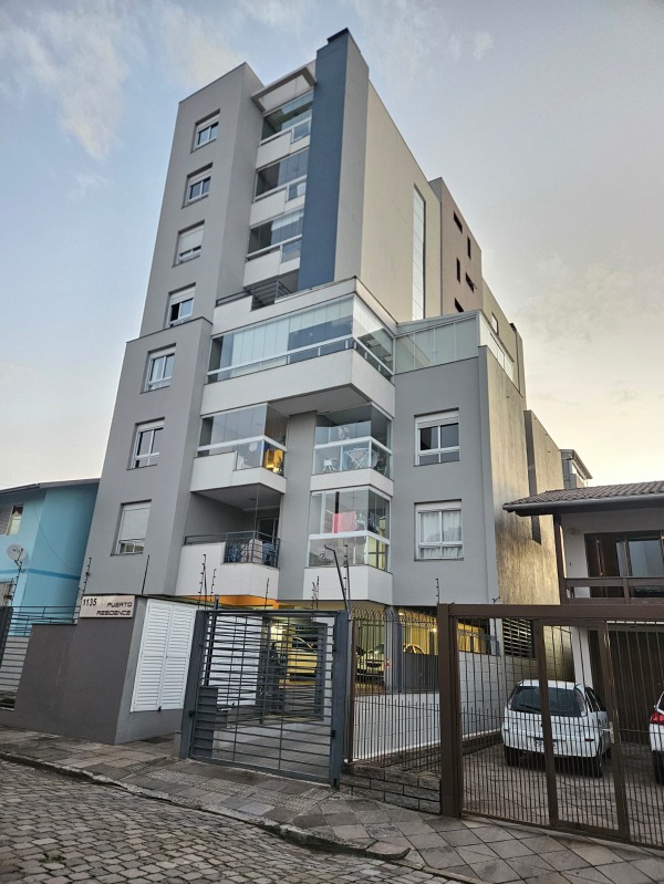 Apartamento, 2 quartos, 83 m² - Foto 1