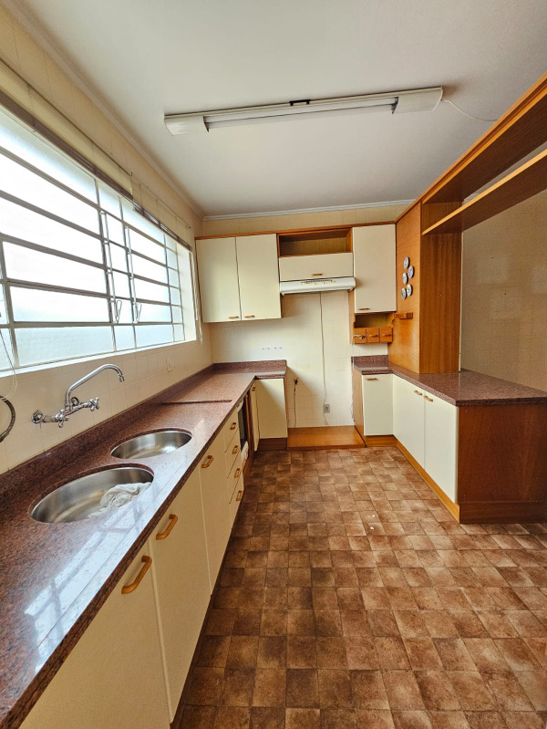 Apartamento à venda com 3 quartos, 127m² - Foto 10