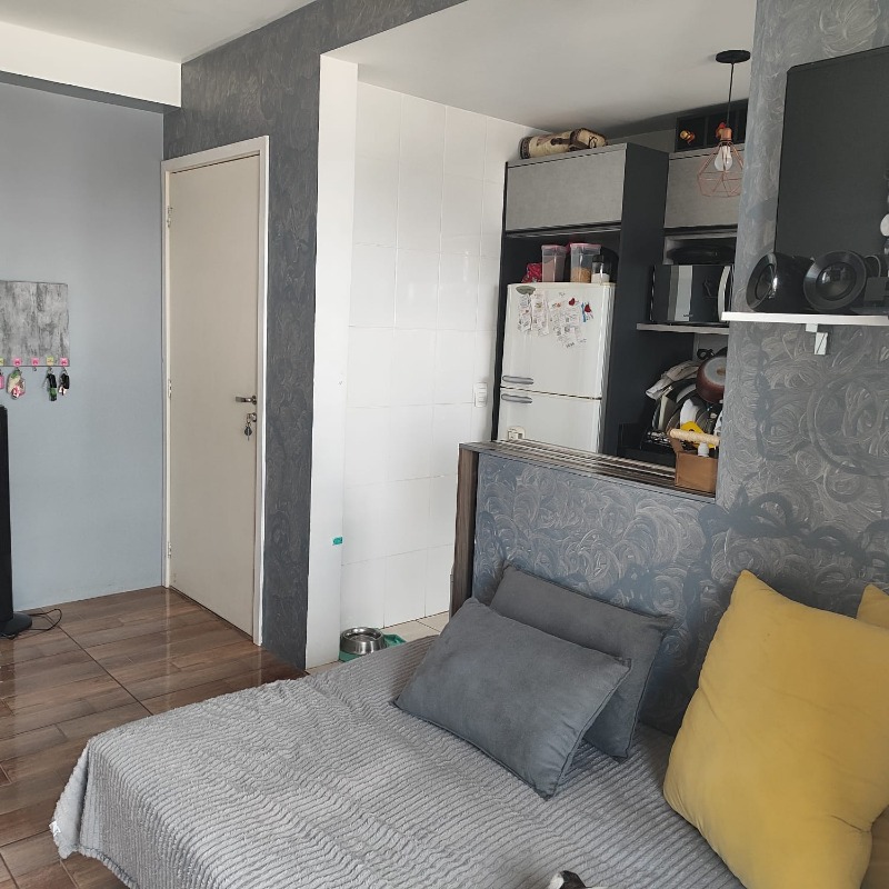 Apartamento à venda com 2 quartos, 69m² - Foto 3