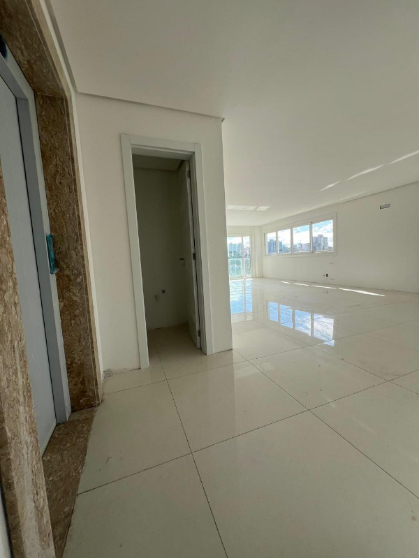 Apartamento, 3 quartos, 177 m² - Foto 5