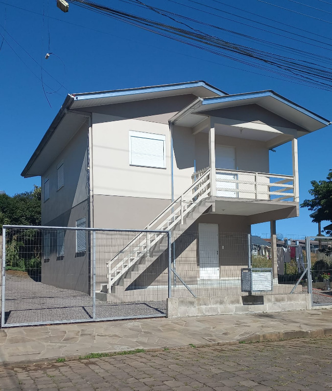 Casa, 6 quartos, 120 m² - Foto 1