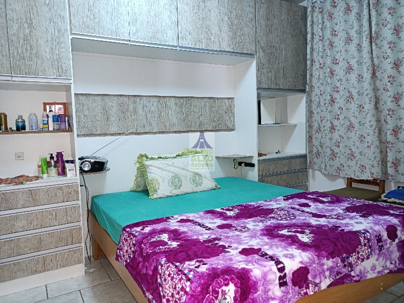 Casa, 5 quartos, 213 m² - Foto 9