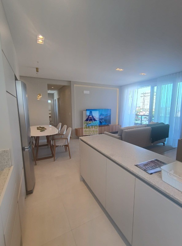 Apartamento, 3 quartos, 110 m² - Foto 2