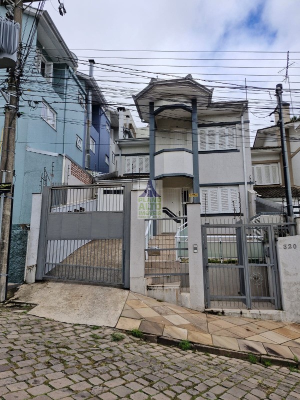 Casa, 3 quartos, 184 m² - Foto 2