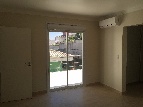 Casa à venda com 4 quartos, 320m² - Foto 52