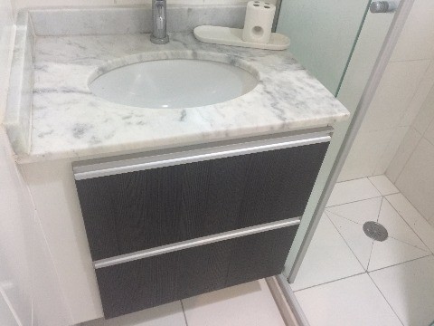 Apartamento para alugar com 3 quartos, 77m² - Foto 6