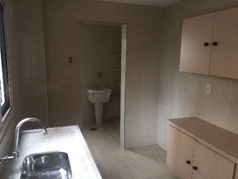 Apartamento à venda com 2 quartos, 73m² - Foto 47