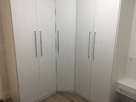 Apartamento para alugar com 2 quartos, 64m² - Foto 13