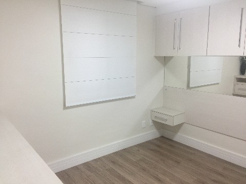 Apartamento para alugar com 2 quartos, 64m² - Foto 31