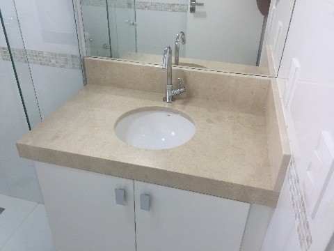 Apartamento para alugar com 2 quartos, 64m² - Foto 52