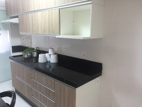 Apartamento para alugar com 2 quartos, 64m² - Foto 111