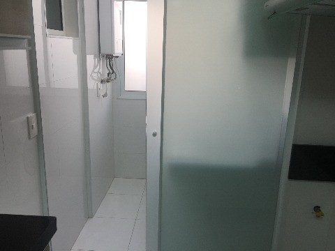 Apartamento para alugar com 2 quartos, 64m² - Foto 112