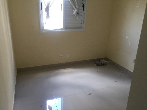 Apartamento à venda com 2 quartos, 64m² - Foto 7