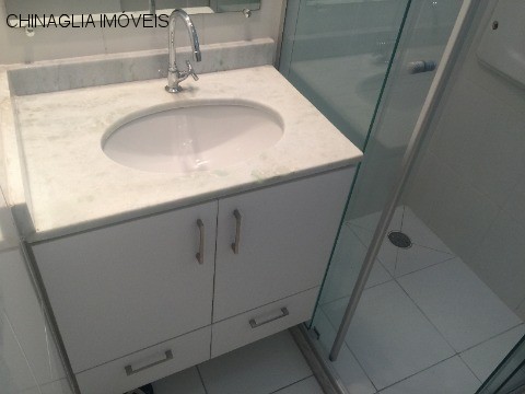 Apartamento para alugar com 2 quartos, 64m² - Foto 10