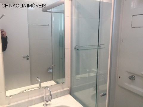 Apartamento para alugar com 2 quartos, 64m² - Foto 11