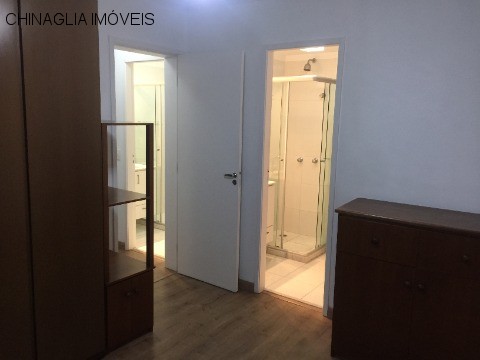 Apartamento para alugar com 2 quartos, 64m² - Foto 17