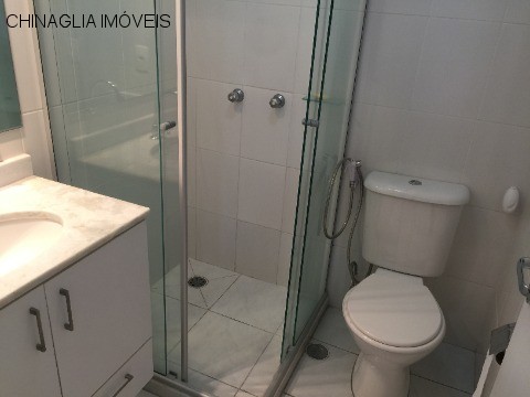 Apartamento para alugar com 2 quartos, 64m² - Foto 13