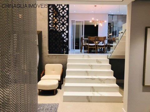 Casa à venda com 4 quartos, 304m² - Foto 4