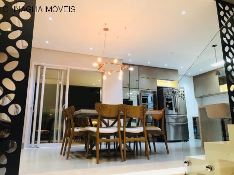 Casa à venda com 4 quartos, 304m² - Foto 53