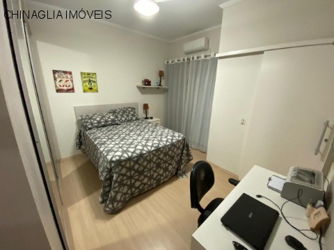 Casa à venda com 3 quartos, 310m² - Foto 14