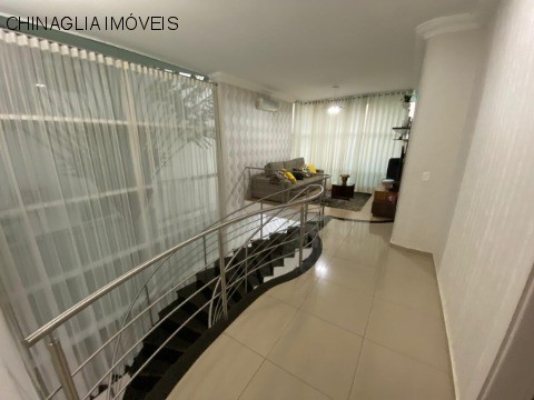 Casa à venda com 3 quartos, 310m² - Foto 16