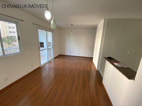 Apartamento para alugar com 3 quartos, 87m² - Foto 2