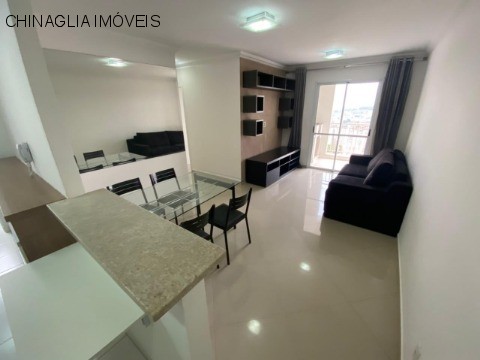 Apartamento para alugar com 3 quartos, 77m² - Foto 8