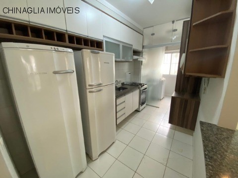 Apartamento para alugar com 3 quartos, 77m² - Foto 13