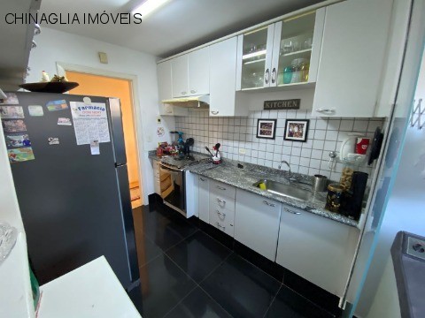 Apartamento à venda com 3 quartos, 86m² - Foto 22