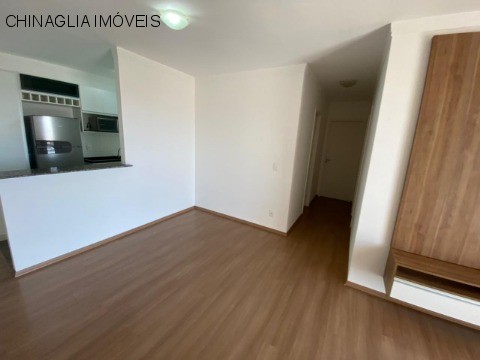 Apartamento para alugar com 3 quartos, 77m² - Foto 5