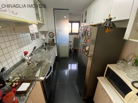 Apartamento à venda com 3 quartos, 86m² - Foto 20