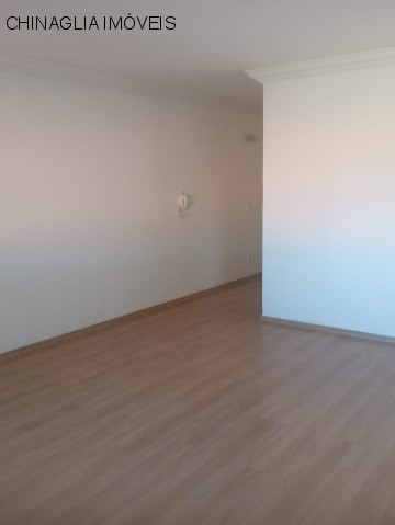 Apartamento à venda com 2 quartos, 60m² - Foto 4