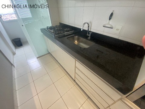 Apartamento para alugar com 2 quartos, 64m² - Foto 15