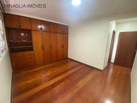 Casa à venda com 4 quartos, 340m² - Foto 24