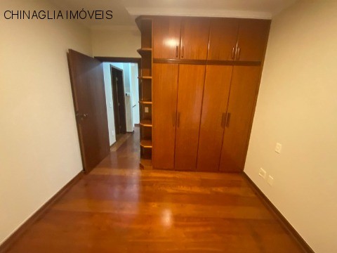 Casa à venda com 4 quartos, 340m² - Foto 28