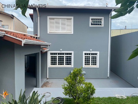 Casa à venda com 4 quartos, 340m² - Foto 18