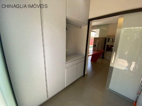 Casa à venda com 3 quartos, 360m² - Foto 18