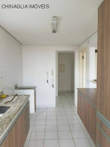 Apartamento à venda com 3 quartos, 127m² - Foto 32