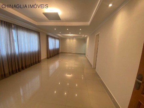 Apartamento à venda com 4 quartos, 156m² - Foto 1