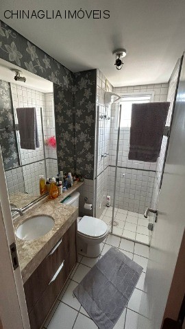 Apartamento à venda com 2 quartos, 61m² - Foto 7