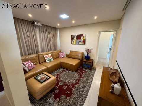 Apartamento à venda com 3 quartos, 107m² - Foto 1