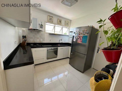 Apartamento à venda com 3 quartos, 107m² - Foto 11