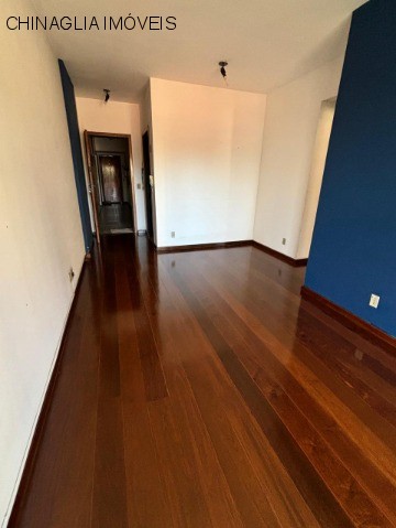 Apartamento à venda com 2 quartos, 64m² - Foto 2