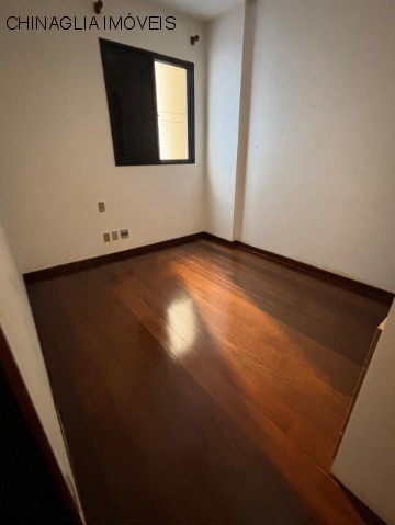 Apartamento à venda com 2 quartos, 64m² - Foto 5